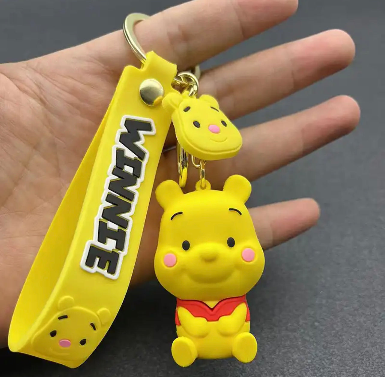 LLAVERO WINNIE POOH BABY